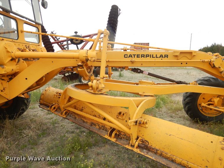 image for item IJ9314 Caterpillar 112  rigid frame motor grader