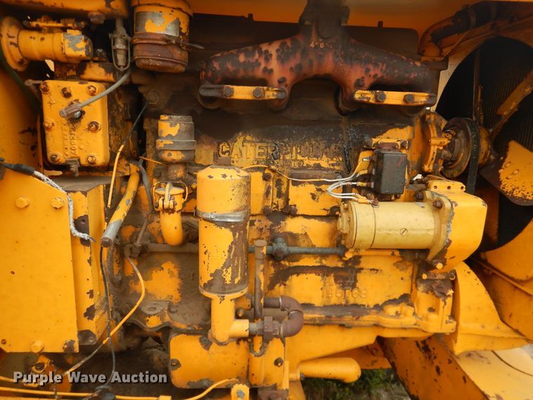 image for item IJ9314 Caterpillar 112  rigid frame motor grader