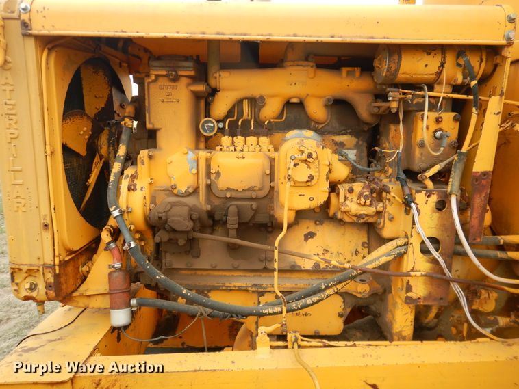 image for item IJ9314 Caterpillar 112  rigid frame motor grader