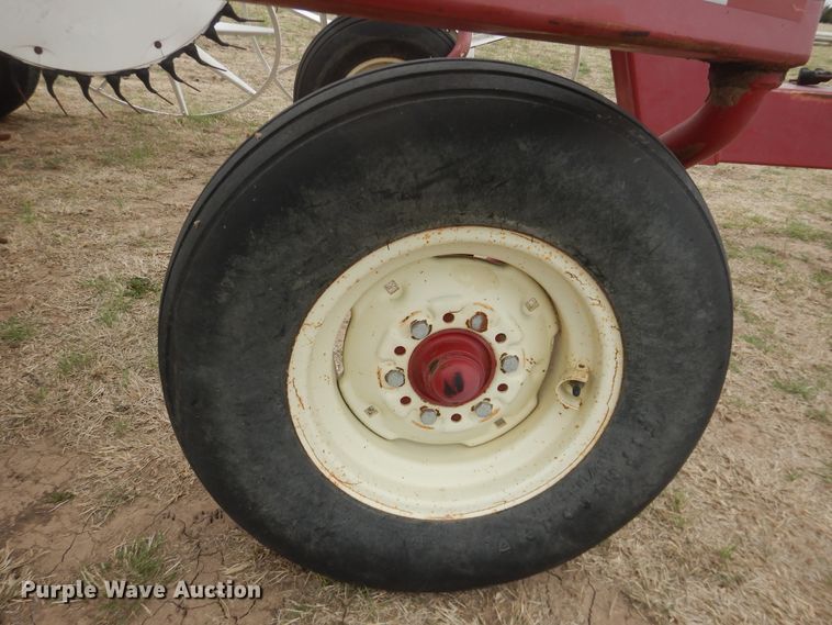 image for item IJ9319 Rowse hay rake