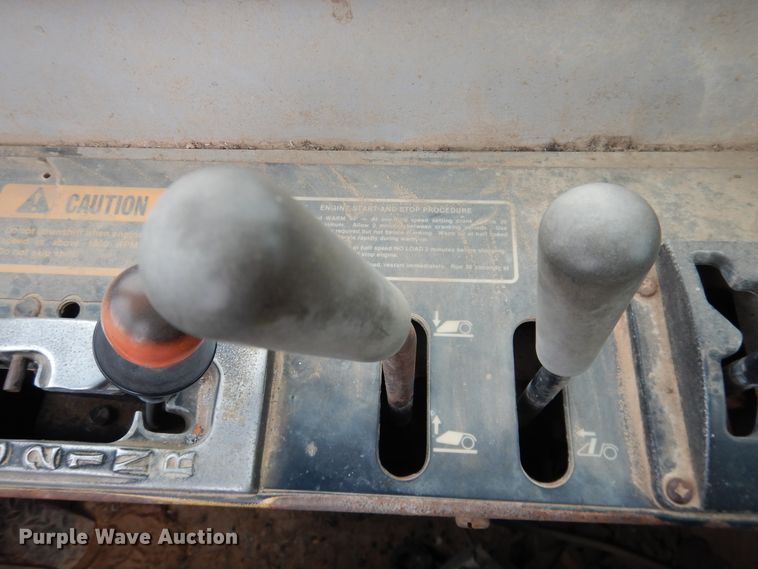 image for item IJ9322 1988 John Deere 762B  elevating scraper