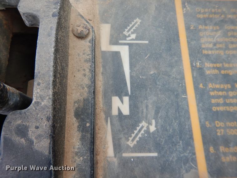 image for item IJ9322 1988 John Deere 762B  elevating scraper