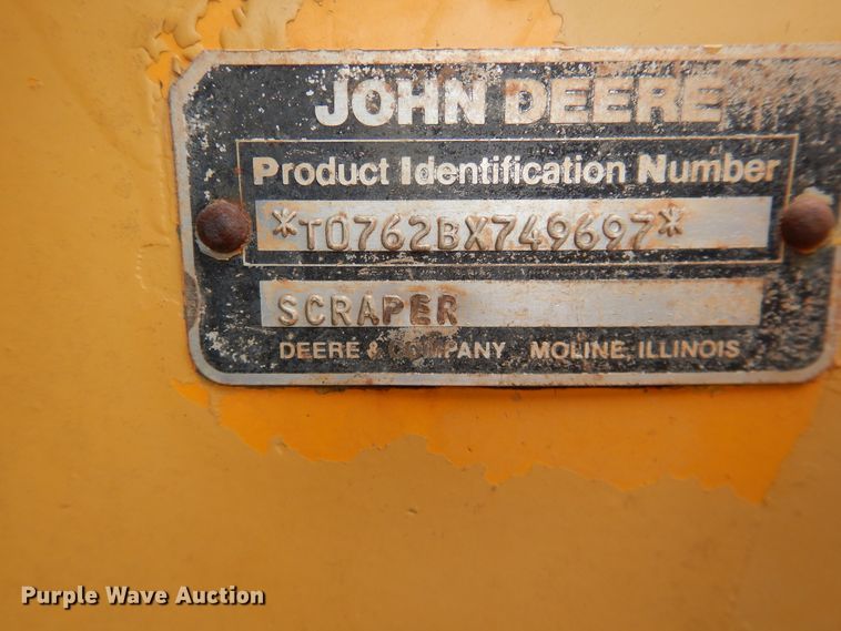 image for item IJ9322 1988 John Deere 762B  elevating scraper