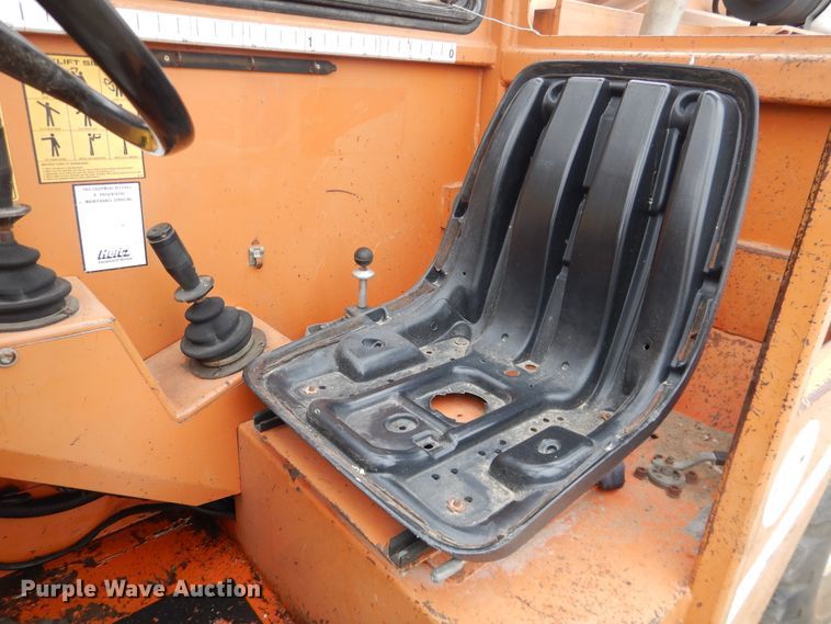 image for item IJ9330 1995 Lull 844C-42  telehandler