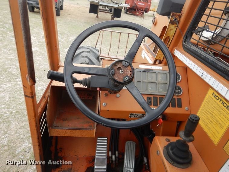 image for item IJ9330 1995 Lull 844C-42  telehandler