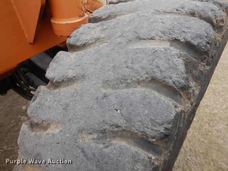 image for item IJ9330 1995 Lull 844C-42  telehandler