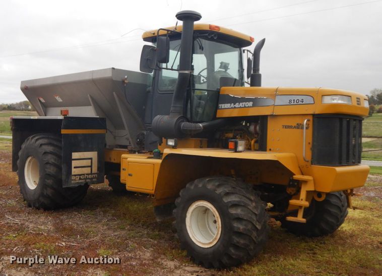 image for item IL9248 Ag-Chem TerraGator 8104  applicator