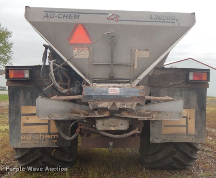 image for item IL9248 Ag-Chem TerraGator 8104  applicator