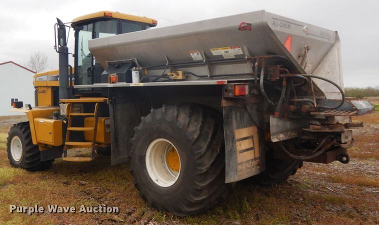 image for item IL9248 Ag-Chem TerraGator 8104  applicator