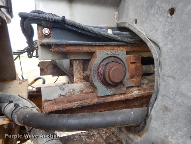 image for item IL9248 Ag-Chem TerraGator 8104  applicator