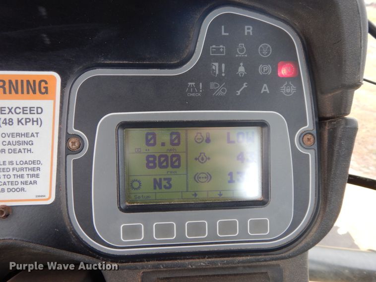 image for item IL9248 Ag-Chem TerraGator 8104  applicator