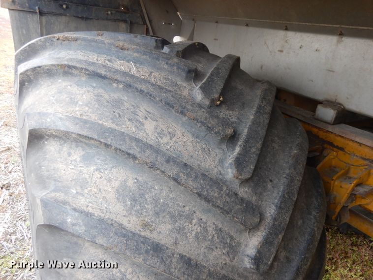 image for item IL9248 Ag-Chem TerraGator 8104  applicator