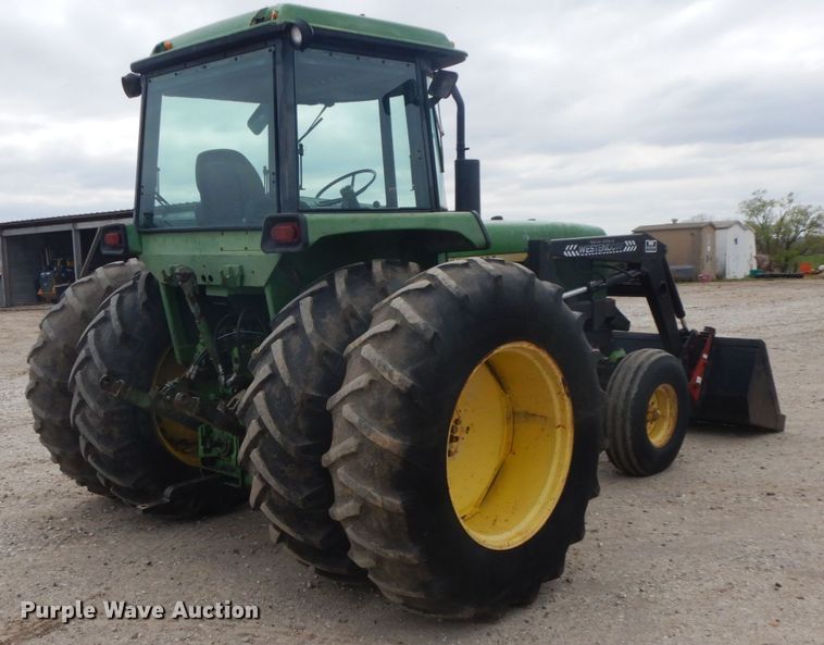 image for item IL9256 1973 John Deere 4230  tractor