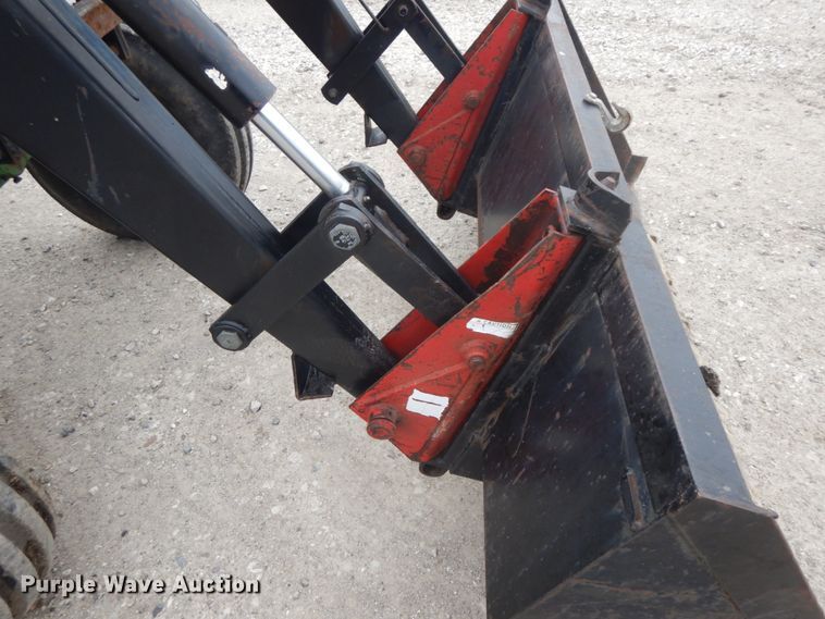 image for item IL9256 1973 John Deere 4230  tractor