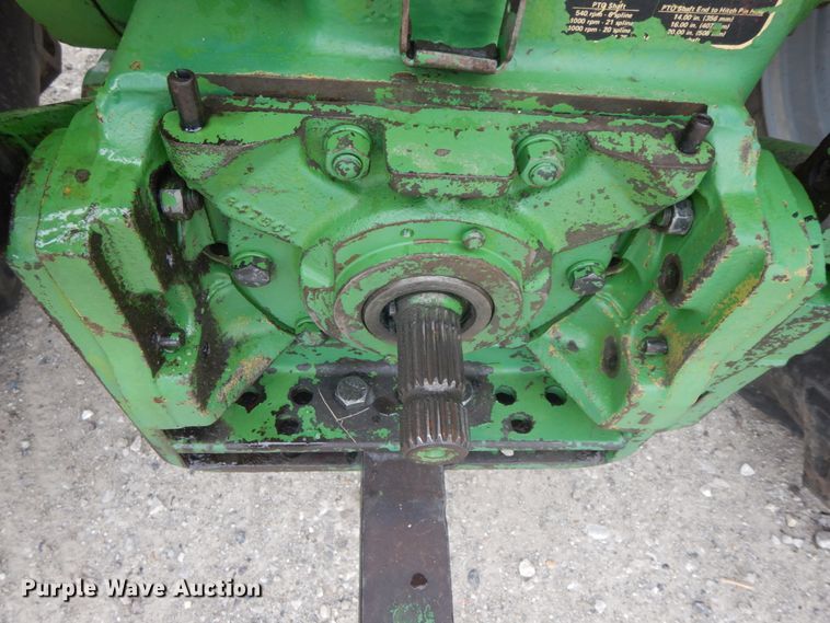 image for item IL9256 1973 John Deere 4230  tractor