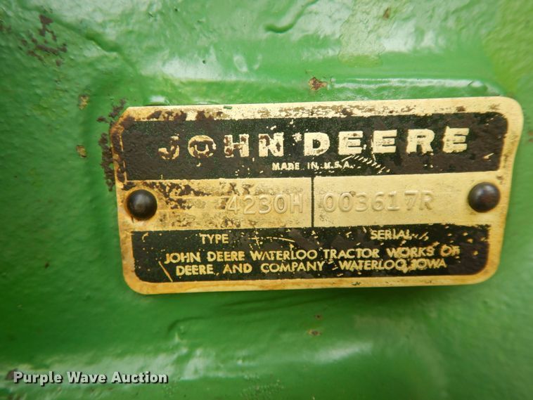image for item IL9256 1973 John Deere 4230  tractor