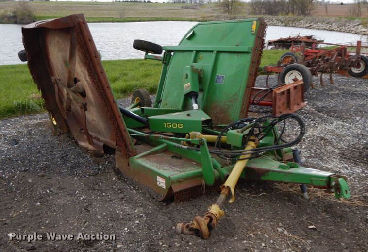 image for item IL9272 John Deere 1508  batwing rotary mower