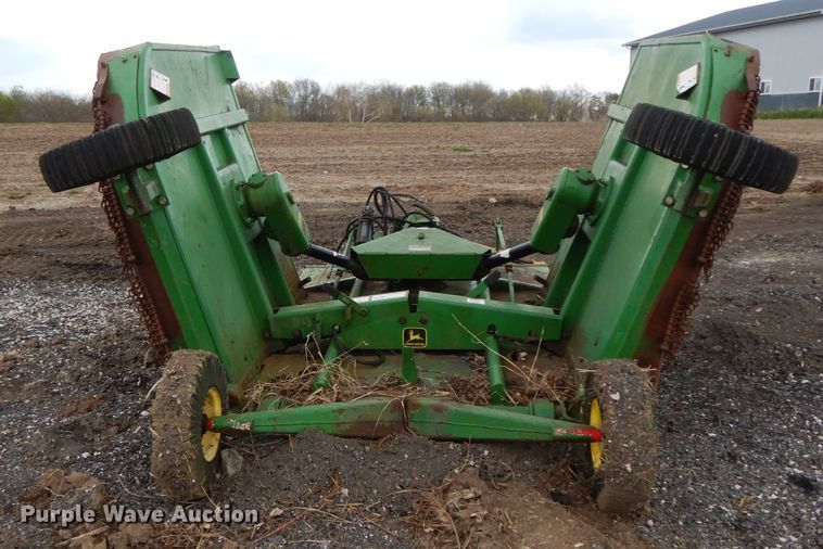 image for item IL9272 John Deere 1508  batwing rotary mower
