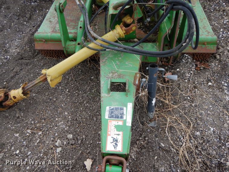 image for item IL9272 John Deere 1508  batwing rotary mower