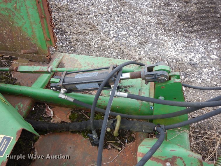 image for item IL9272 John Deere 1508  batwing rotary mower