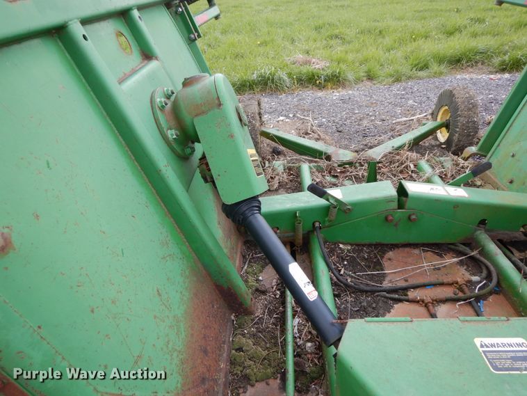 image for item IL9272 John Deere 1508  batwing rotary mower