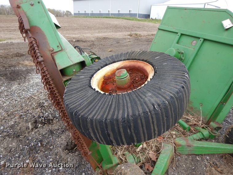 image for item IL9272 John Deere 1508  batwing rotary mower