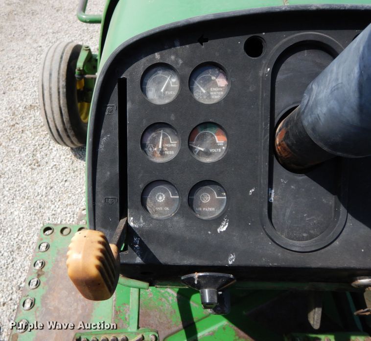 image for item IL9280 1973 John Deere 4430  tractor