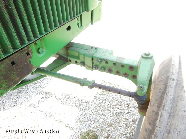 image for item IL9280 1973 John Deere 4430  tractor