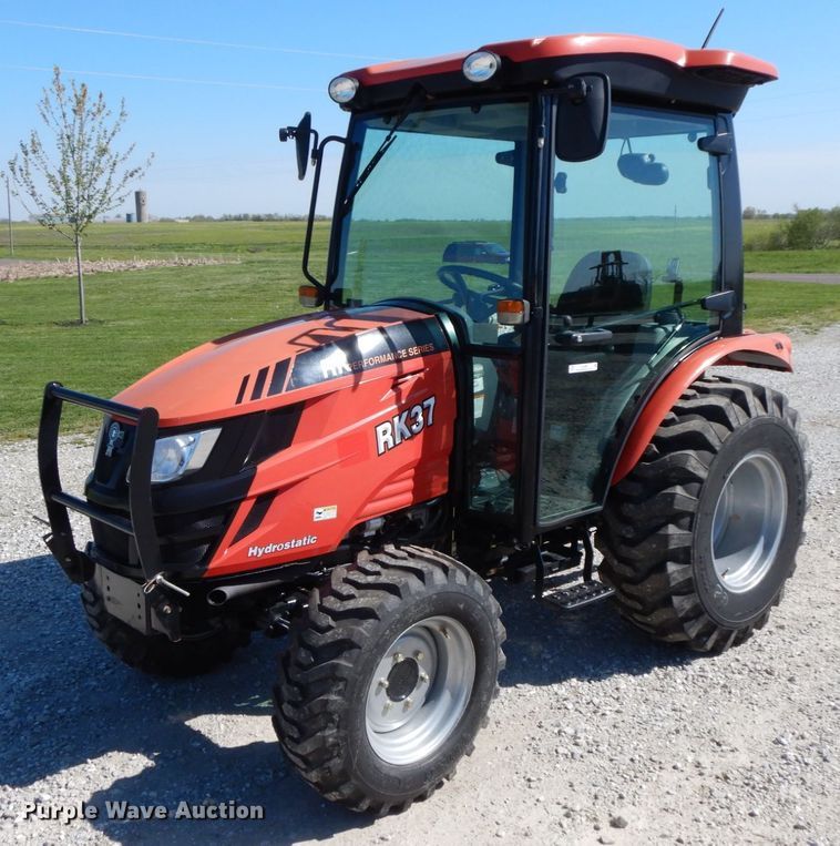 image for item IL9299 2019 Rural King RK37HC  MFWD tractor