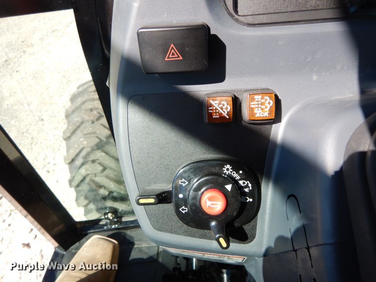 image for item IL9299 2019 Rural King RK37HC  MFWD tractor