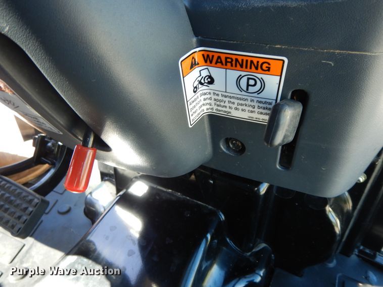 image for item IL9299 2019 Rural King RK37HC  MFWD tractor