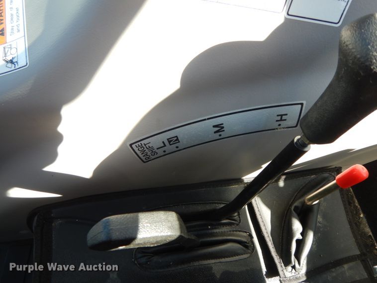 image for item IL9299 2019 Rural King RK37HC  MFWD tractor