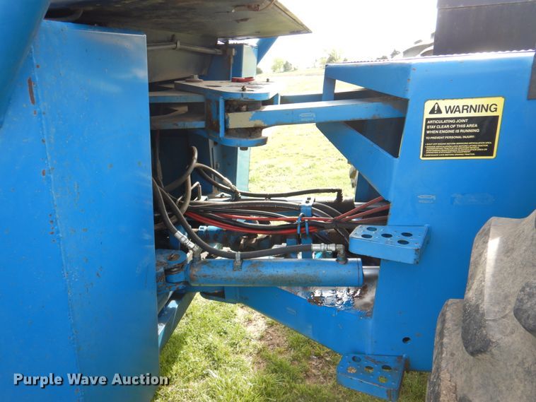 image for item IQ9279 1989 Ford 876 Versatile  4WD tractor