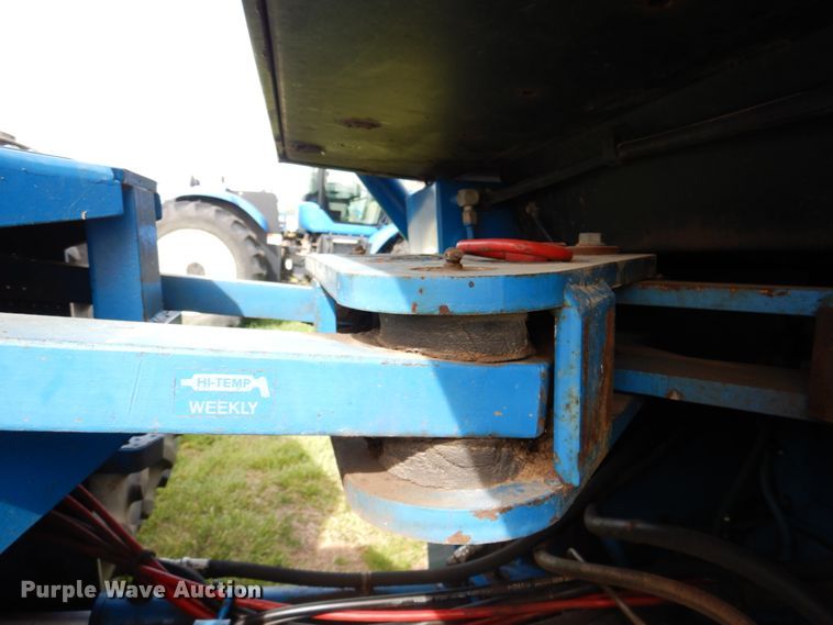 image for item IQ9279 1989 Ford 876 Versatile  4WD tractor