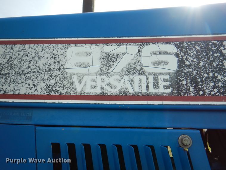 image for item IQ9279 1989 Ford 876 Versatile  4WD tractor