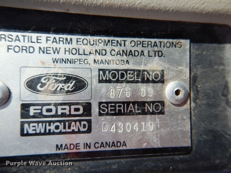 image for item IQ9279 1989 Ford 876 Versatile  4WD tractor