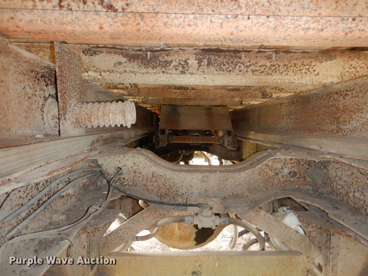 image for item IQ9283 1968 Chevrolet C60  grain truck