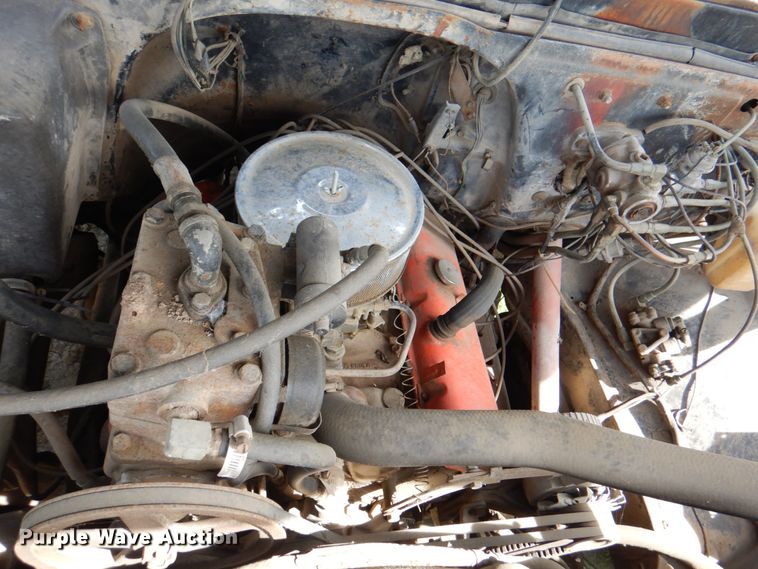 image for item IQ9283 1968 Chevrolet C60  grain truck
