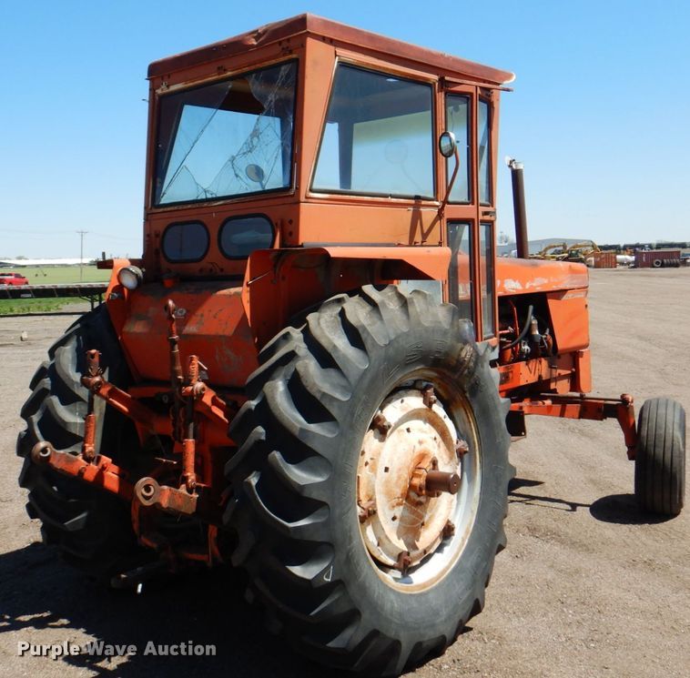 image for item IQ9313 Allis Chalmers 190XT Series III  tractor