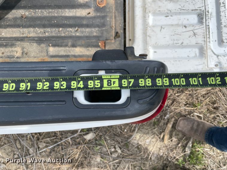 image for item IR9841 Ford pickup truck bed