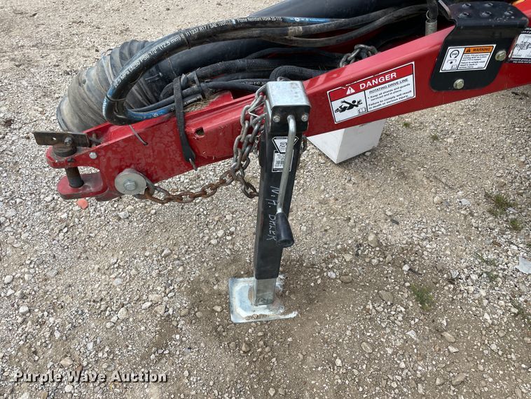 image for item IR9885 2013 New Holland BR7090  round baler