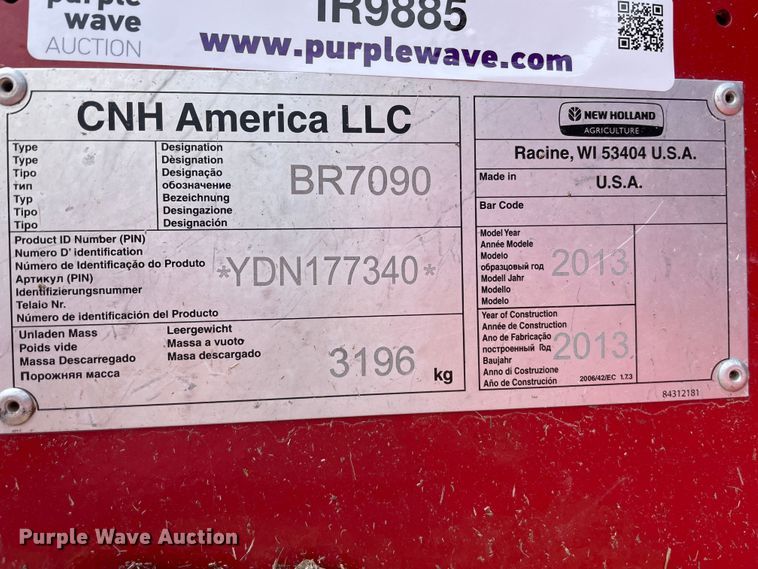 image for item IR9885 2013 New Holland BR7090  round baler