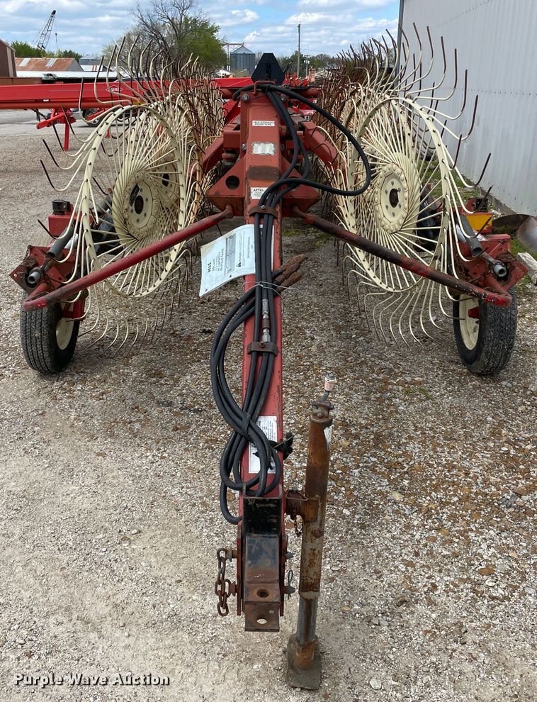 image for item IR9891 H&S BF14HC hay rake