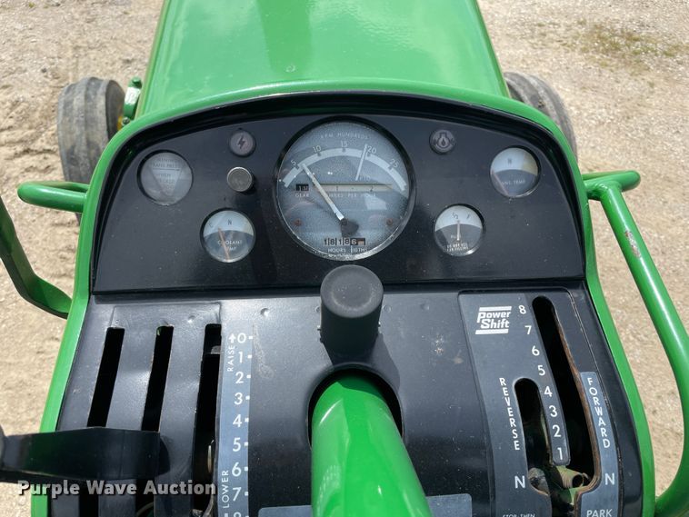 image for item IR9895 1964 John Deere 4020  tractor