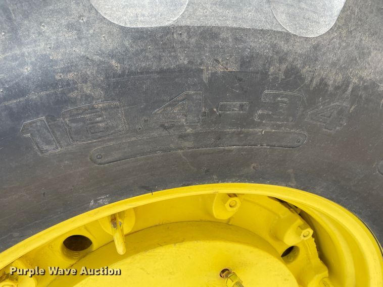 image for item IR9895 1964 John Deere 4020  tractor