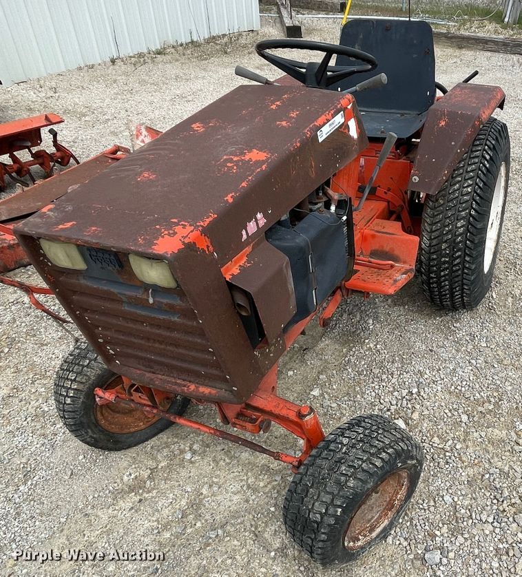 image for item IR9907 Case 440  garden tractor