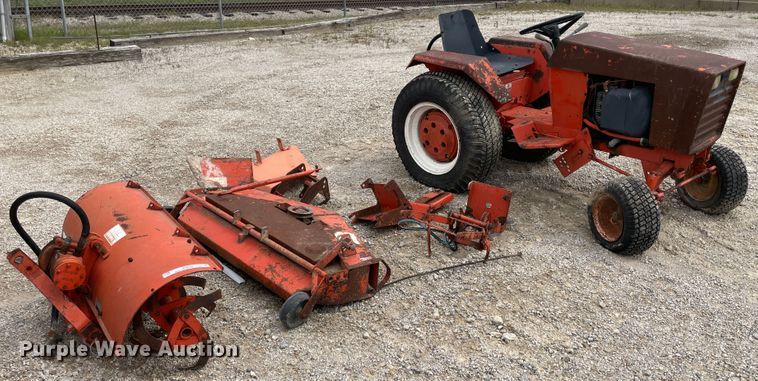 image for item IR9907 Case 440  garden tractor