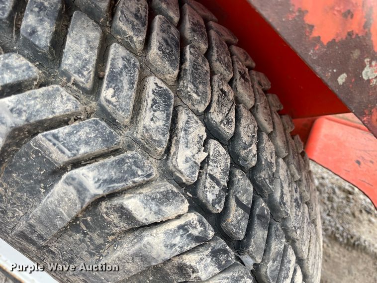 image for item IR9907 Case 440  garden tractor