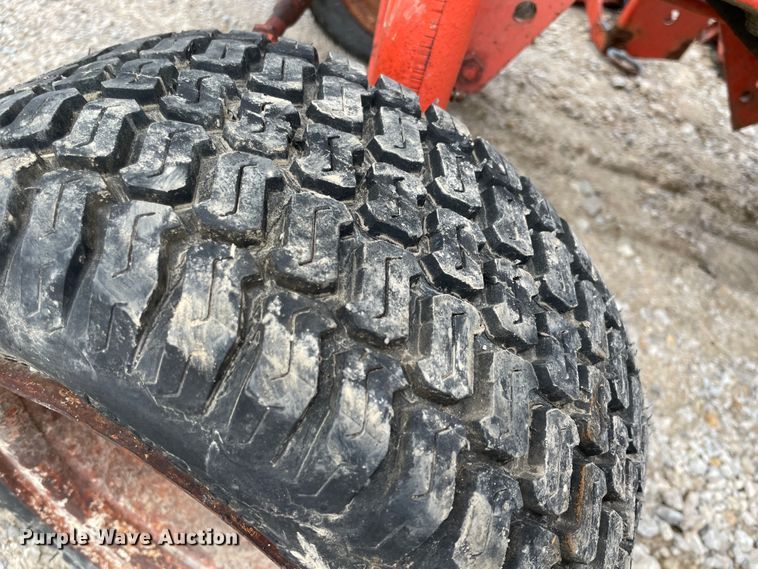 image for item IR9907 Case 440  garden tractor