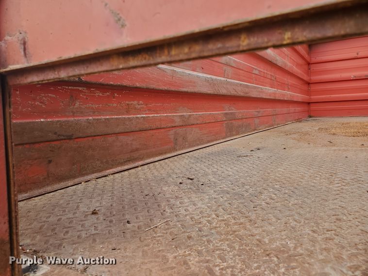 image for item IX9837 1977 Chevrolet C65  grain truck